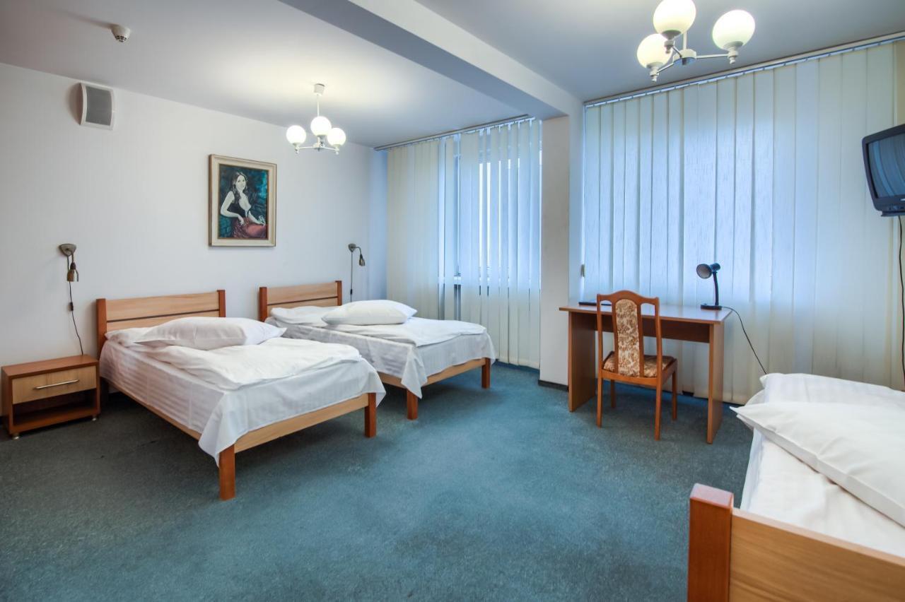 Hotel Konin 코닌 외부 사진
