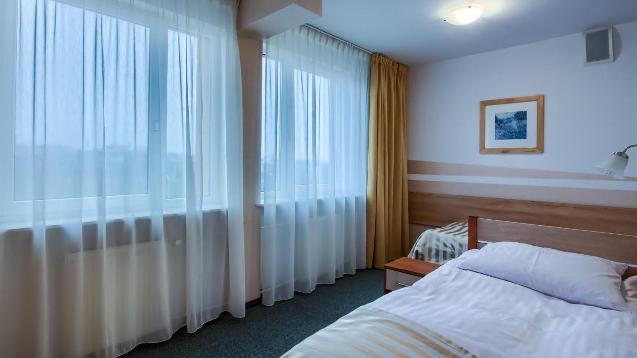 Hotel Konin 코닌 외부 사진