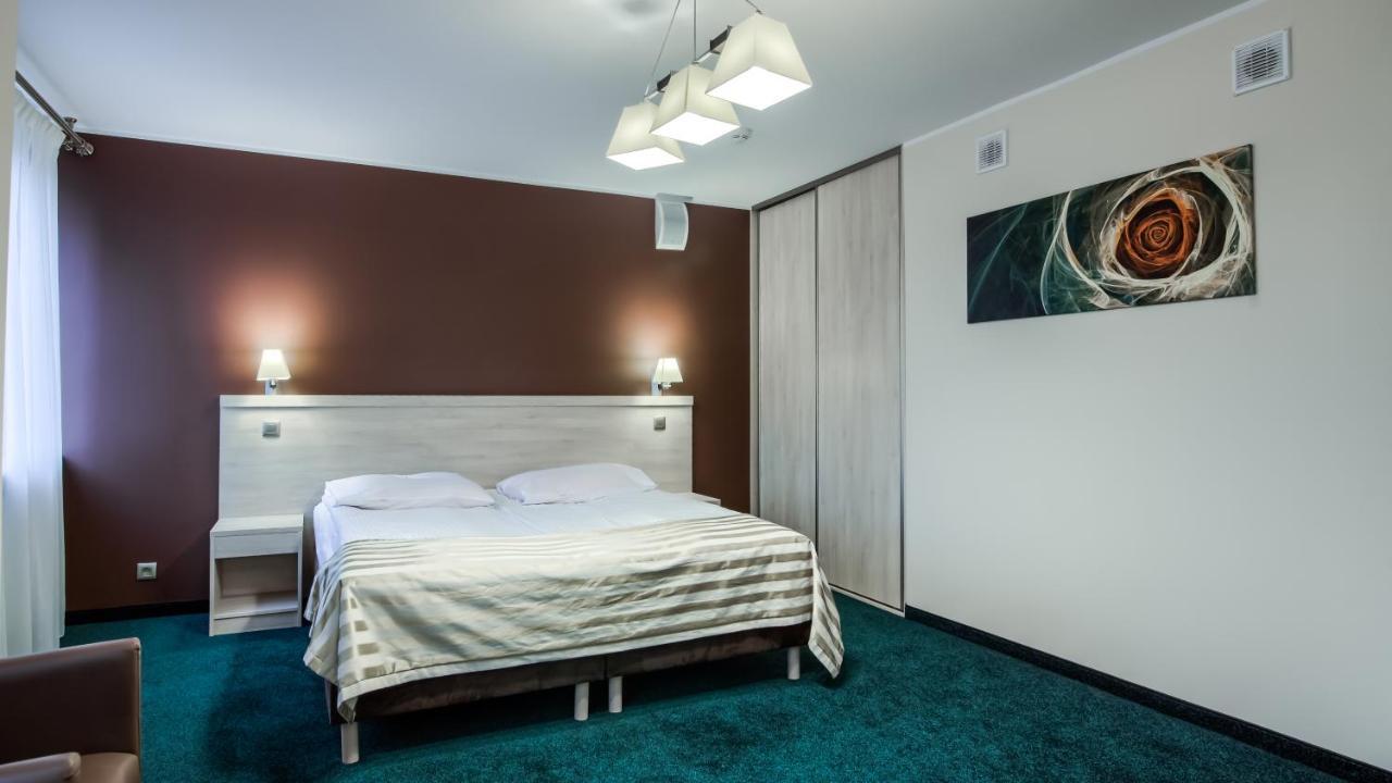 Hotel Konin 코닌 외부 사진