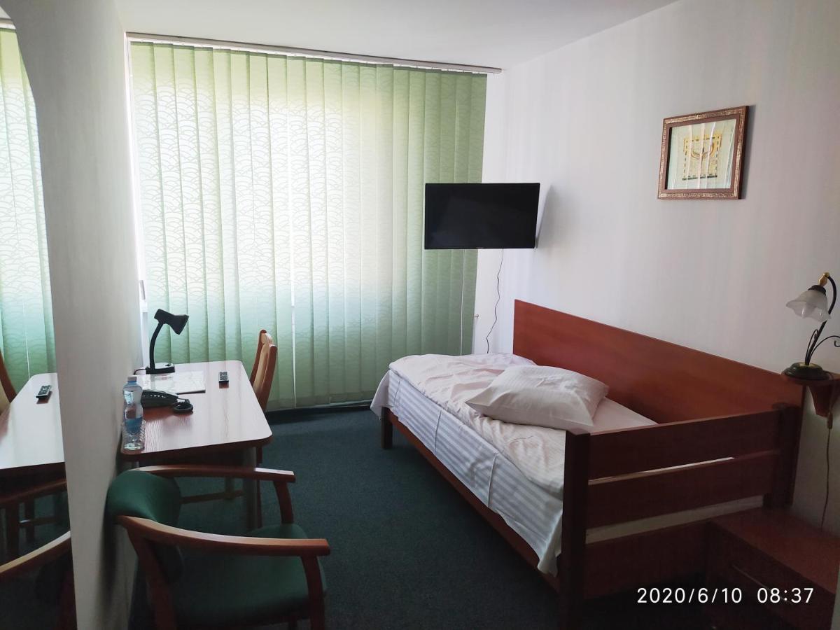 Hotel Konin 코닌 외부 사진